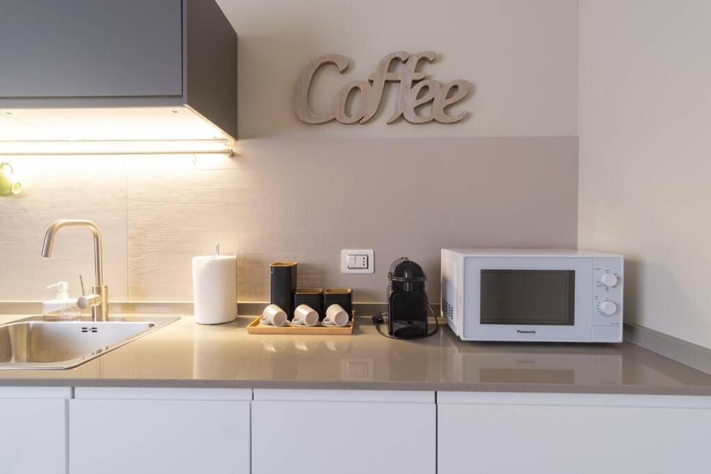 Apartment Rent Casa Almika De Miccolis Μπάρι Εξωτερικό φωτογραφία